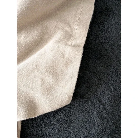 DKNY Y2K 90s Beigecore Minimal Streetwear Korean Acubi Brown Tan Tee Shirt - Picture 7 of 14